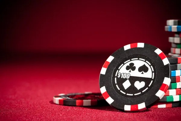 Live dealer at Dream Catcher studio